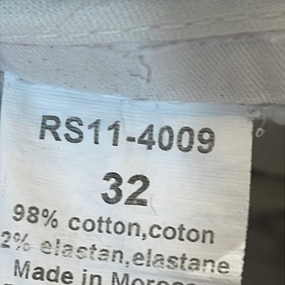 Robert Graham Light Tan Flat Front Shorts - Picture 6 of 7